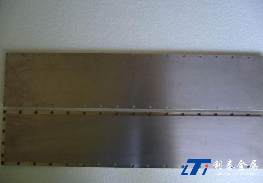 板靶 (鈦、鈦鈮、鋯、鎳、鈮、鉭)